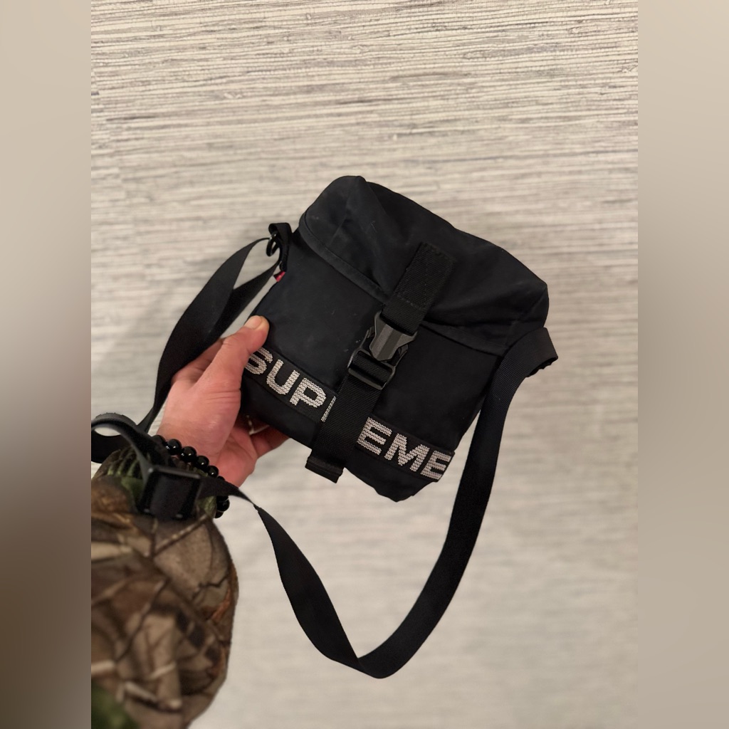 Supreme Black Belt Bag With Adjustable Strap